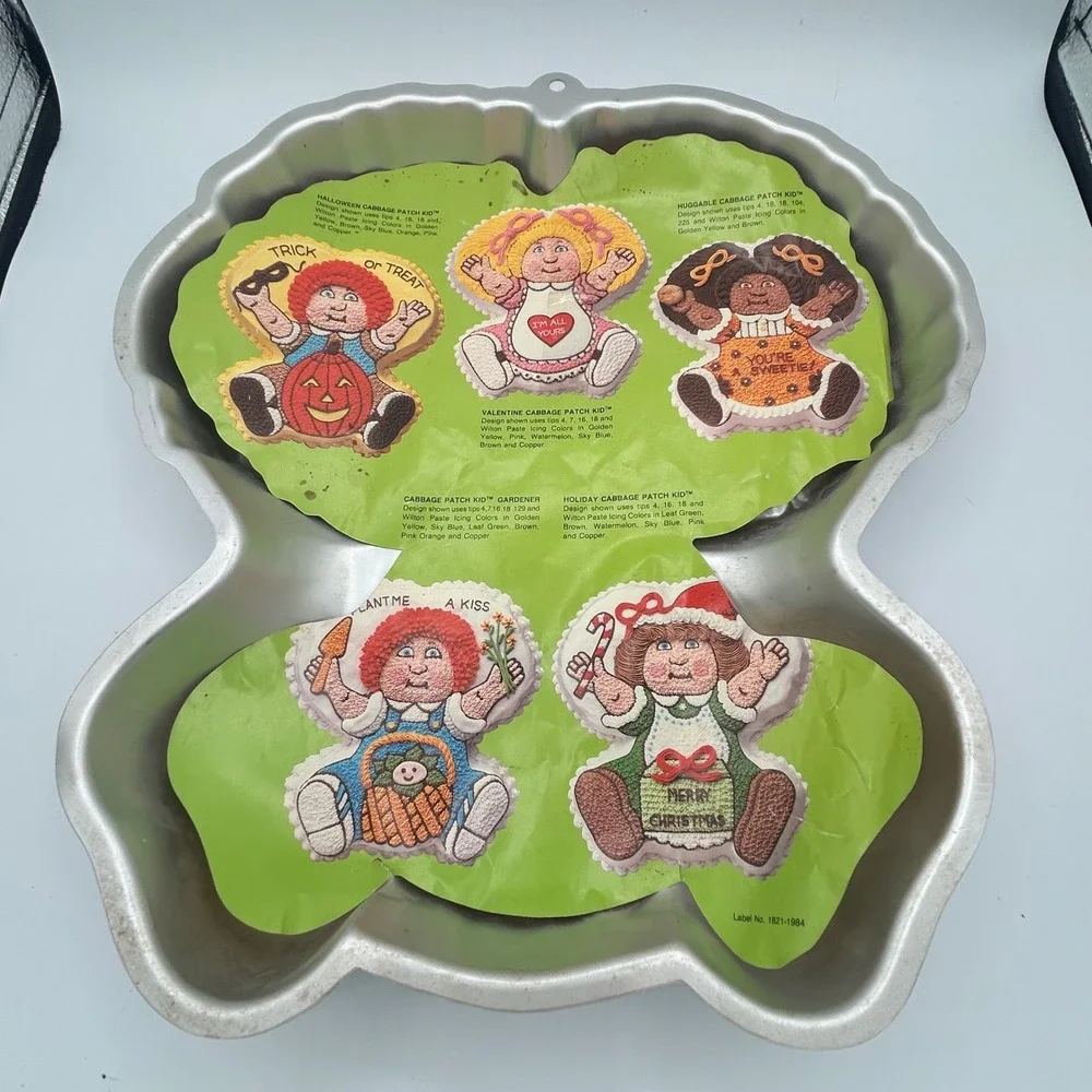 Vintage 1984 Wilton Cabbage Patch Kids Aluminum Cake Pan 2105-1984 with Insert